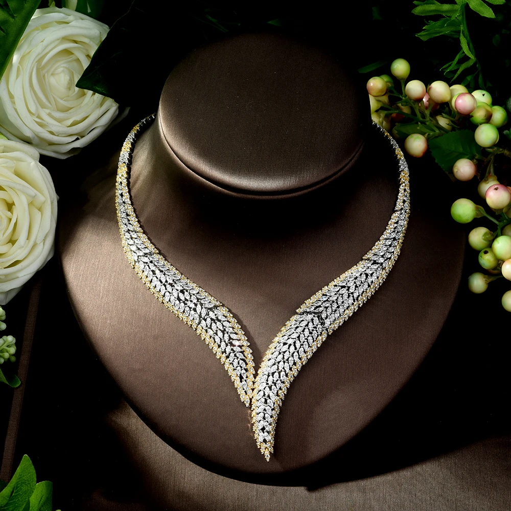 Элегантный комплект ювелирных изделий HIBRIDE с кубическим цирконием 4 шт. ожерелье