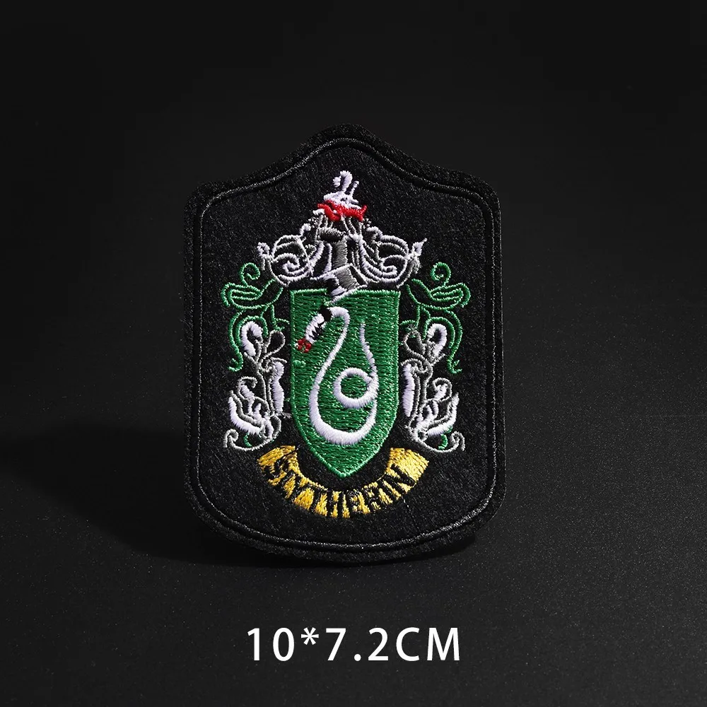 Новые магические значки-патчи для одежды, железные наклейки Ravenclaw Gryffindor Slytherin Hufflepuff Diy