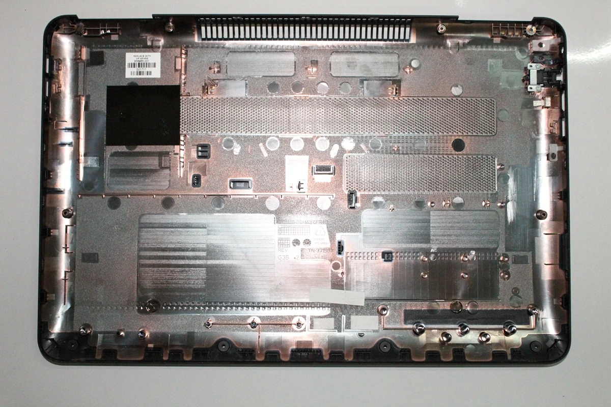 Нижний чехол для hp OMEN 15-AX 15T-AX 858965-001