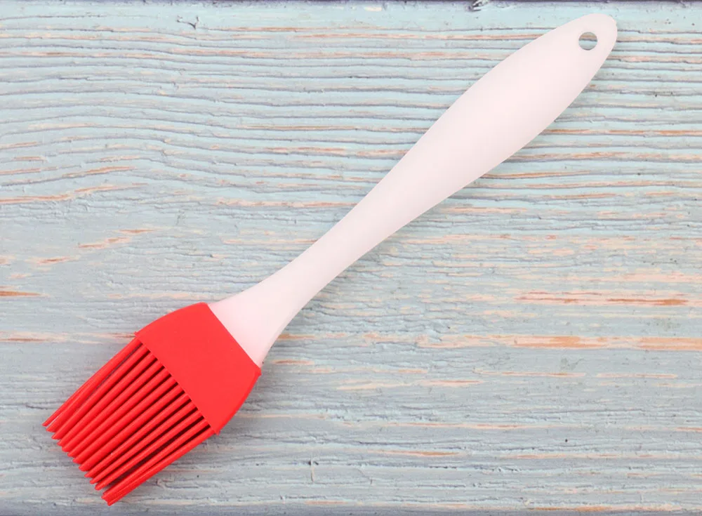 Red Brush Новинка, силиконовая щетка для выпечки, жаропрочная форма для хлеба кисточки для приготовления пищи, кондитерского масла, антипригарные кисти для барбекю, инструмент для выпечки, лучший кухонный гаджет - Цвет: Red Brush