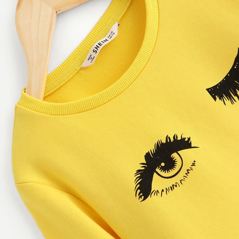 SHEIN kids/милые толстовки с принтом ресниц и желтыми глазами для девочек; топы для девочек; коллекция года; сезон весна; пуловер с длинными рукавами для девочек; детская одежда