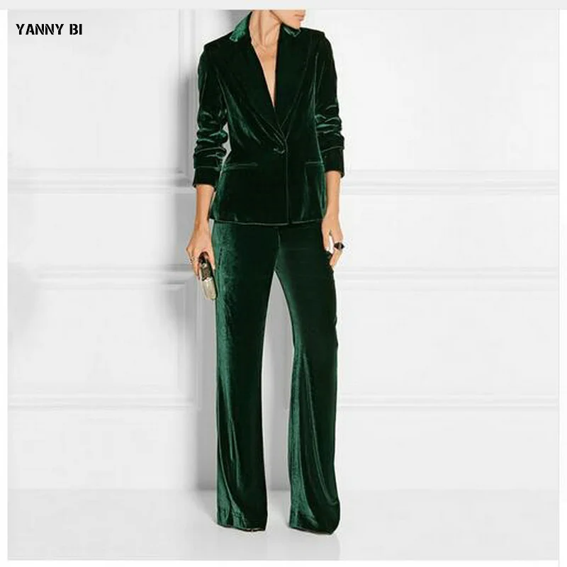 Женские деловые костюмы из двух предметов элегантные облегающие для офиса и