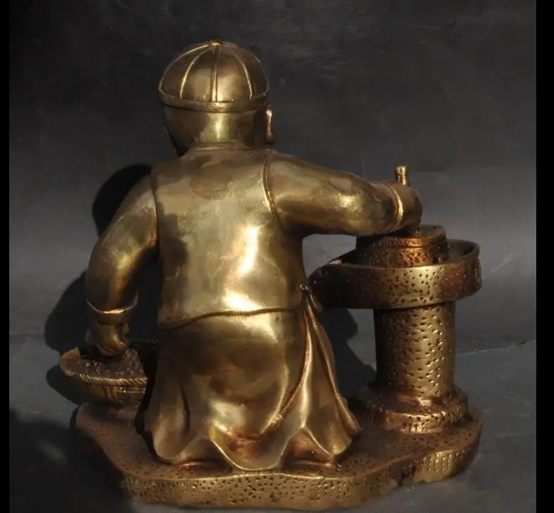 671116490+++Lucky china brass wealth Man Grinding Luck has turned drip into gold Art statue | Дом и сад