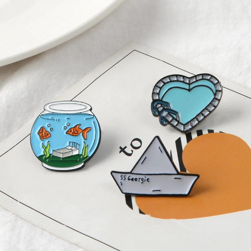 Рыба аквариумная лодка бассейн Pin любовь Плавание ming Водяная Кровать сна значки бейджи из эмали с джинсовым воротником булавки для детей Плавание подарки влюбленным