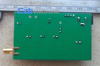 100% Источник шума SMA/простой спектр внешний источник отслеживания DC 12 V/0.3A |
