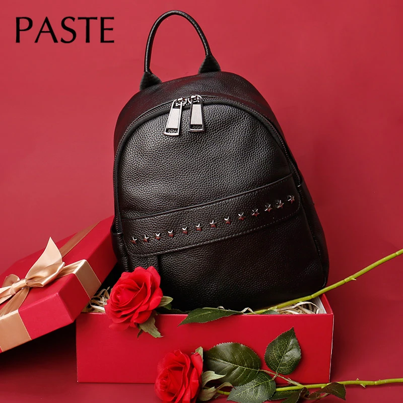 Женский рюкзак со звездами и заклепками дорожный из 100% натуральной кожи для