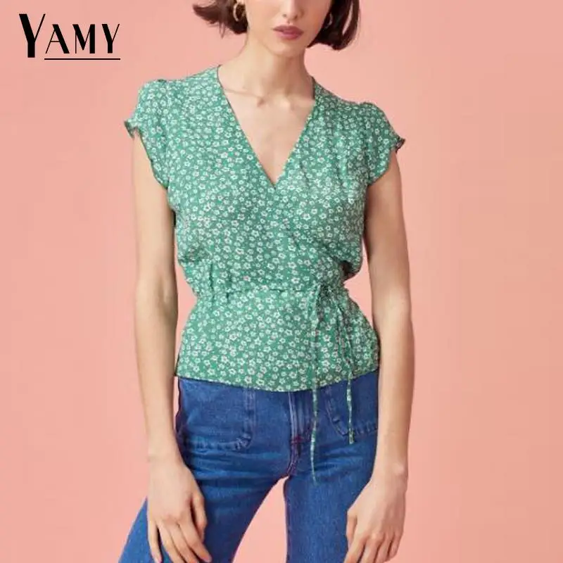 Женская блузка без рукавов с цветочным принтом и v образным вырезом летний