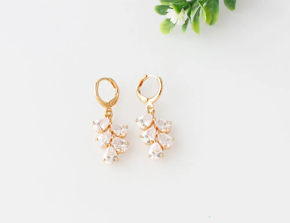 Yunkingdom модные брендовые белые циркон кристалл серьги бантом стиль для женщин