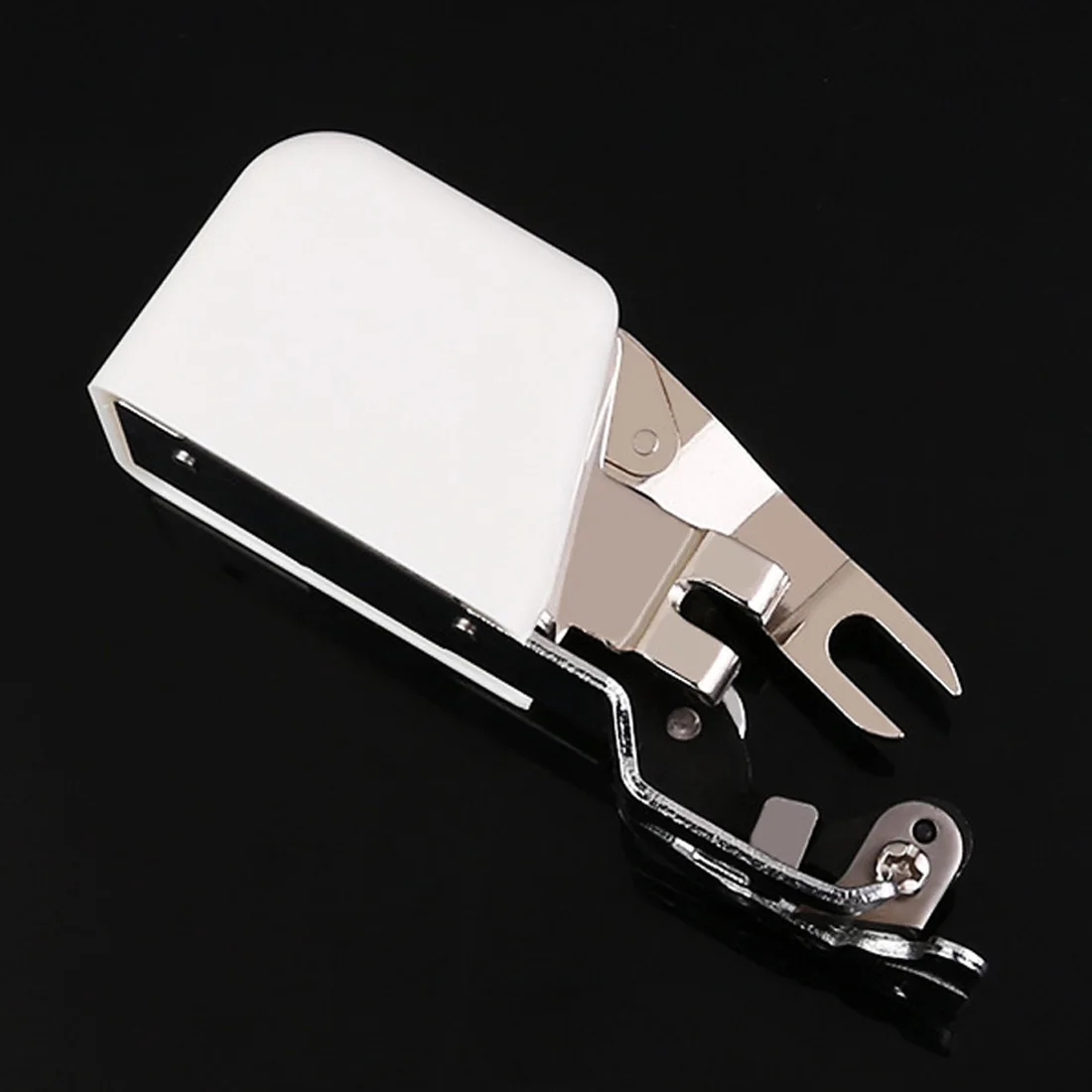 1Pc Side Cutter Overlock Sewing Machine Quilting Walking Guide Even Feet Foot Presser Attachment | Дом и сад