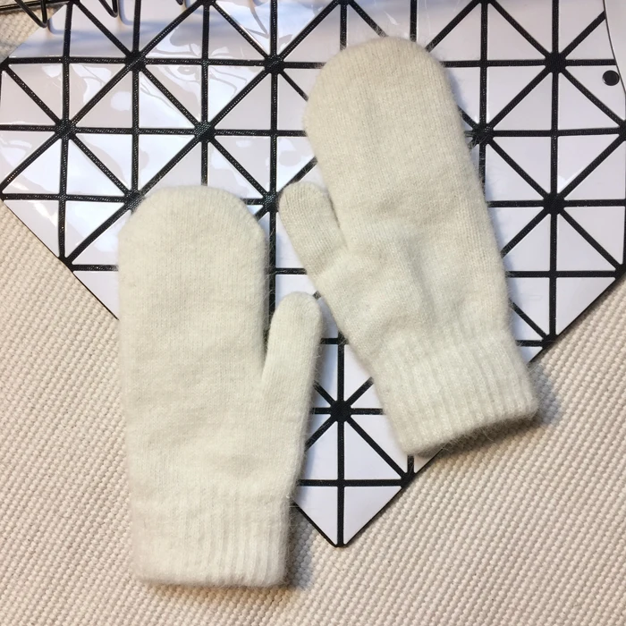 Diy зимние перчатки женские мягкие шерстяные кроличья шерсть теплые вязаные перчатки теплые для девочек яркие цвета варежки удобные - Цвет: Белый