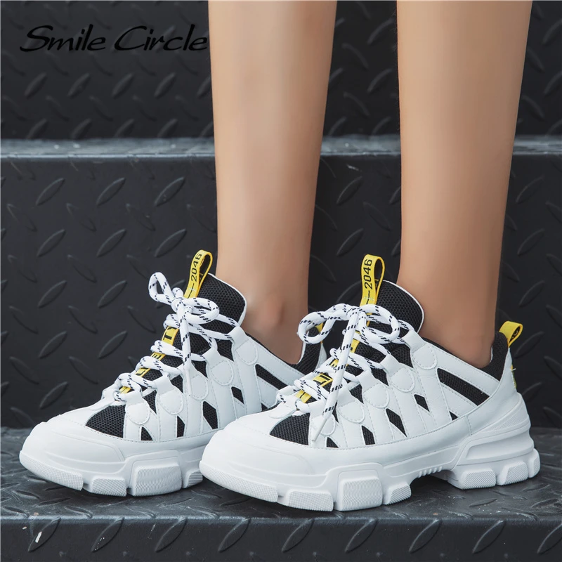 Женские кроссовки со смайликом повседневная обувь на платформе коллекция 2019