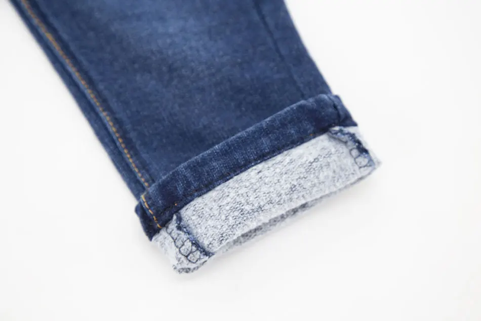 Джинсы детские однотонные с металлическим украшением повседневные свободные