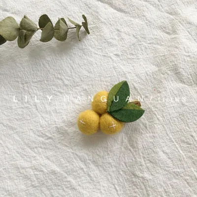 Yellow Китай взрыв хорошее благословение шерсть маленький оранжевый фетровый шар девушка заколки для волос фруктовые листья шпильки ручной работы Заколки детские головные уборы - Цвет: Yellow