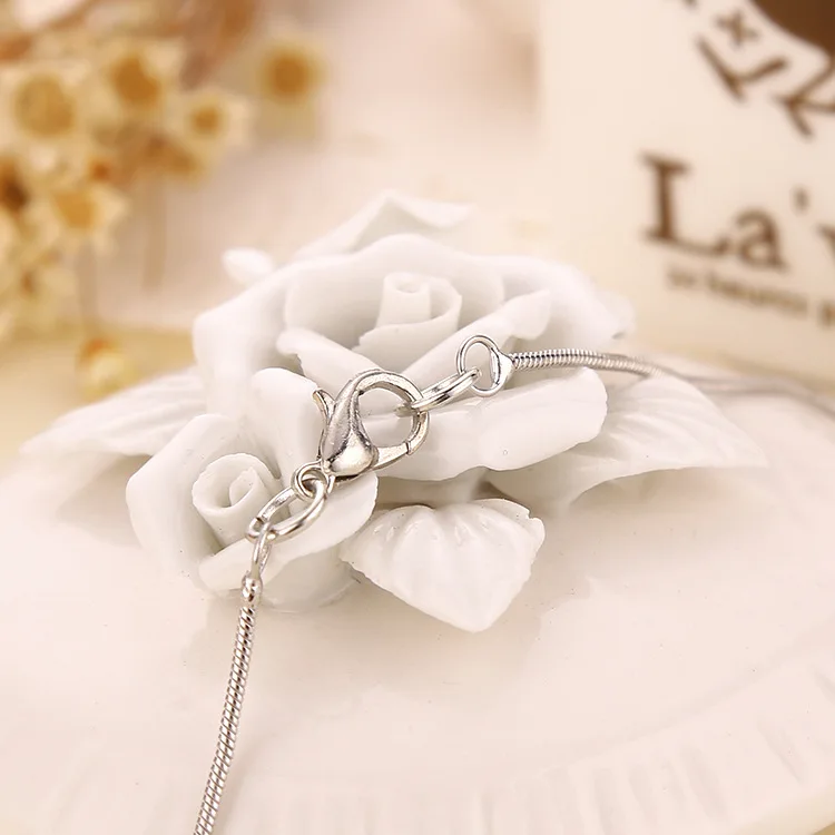 

New Fashion Pendant Necklace Happy Hormone Serotonin Molecule, Happiness Signal 5-ht Pendant Couple The Best Gift Wholesale