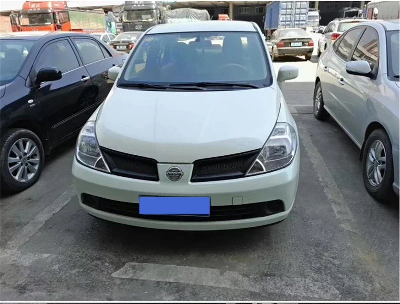 Подходит для гоночных грилей Nissan Tiida, 2005 06, 07 лет, карбоновое волокно, переднее покрытие для гоночной решетки, аксессуары, без логотипа автомобиля