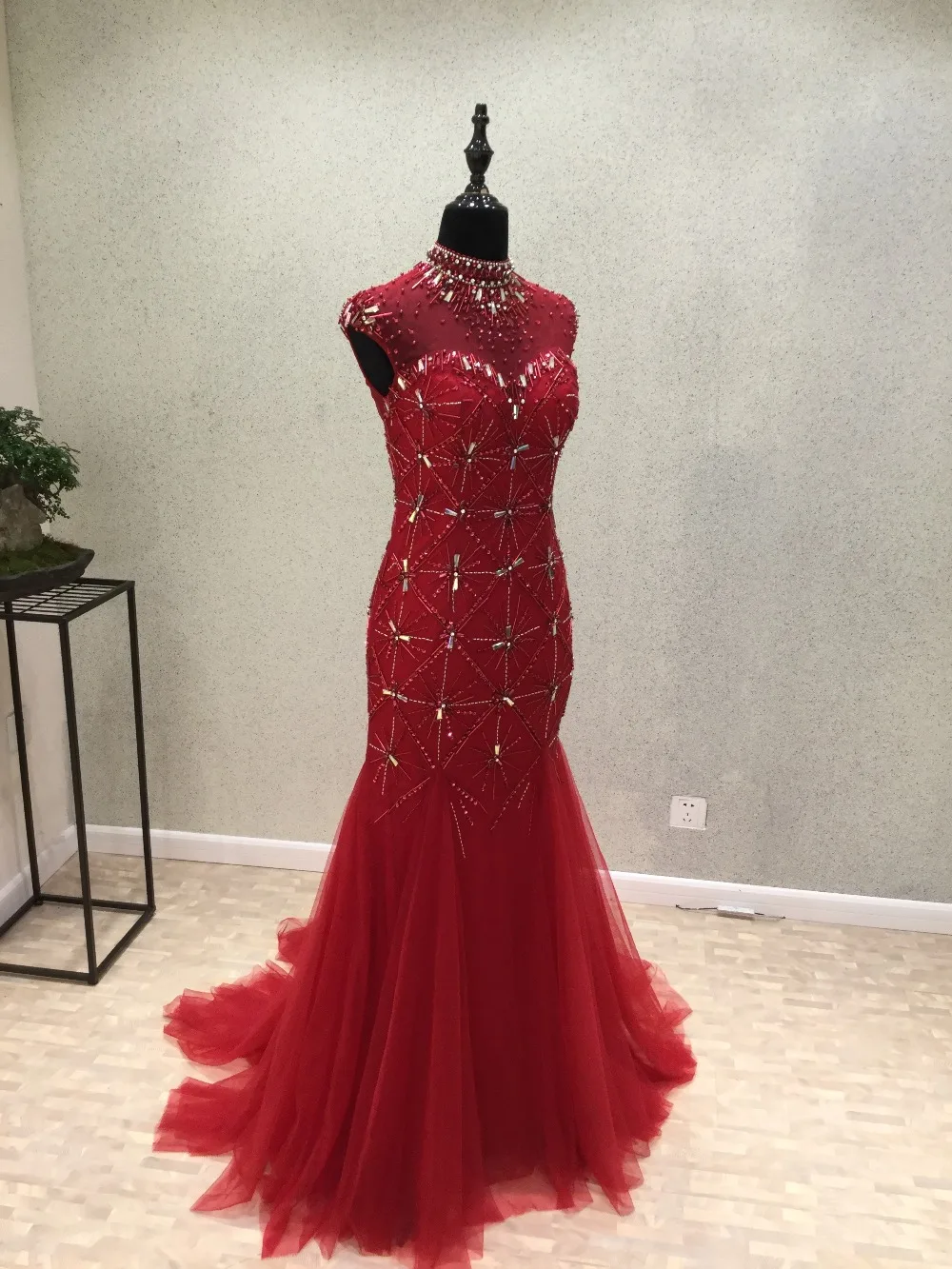 Потрясающие новые стильные длинные платья для выпускного вечера 2020 с высоким