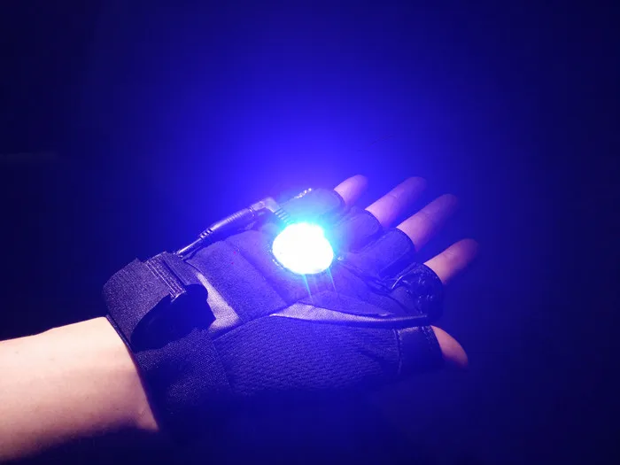 XPL-822G800 800mw Green laser glove for man show |