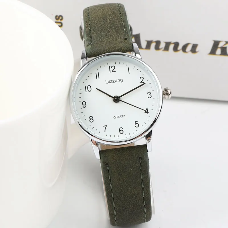 Small dark green Новые простые маленькие Модные кварцевые часы Изысканные женские часы популярный бренд повседневные кожаные часы Ретро Женские кварцевые наручные часы - Цвет: Small dark green
