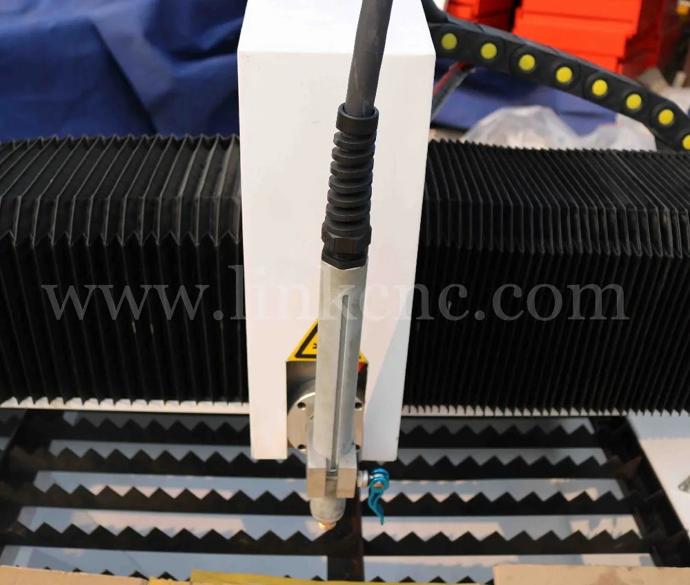 Легкоуправляемый плазменный резак с ЧПУ для резки металла со столешницей