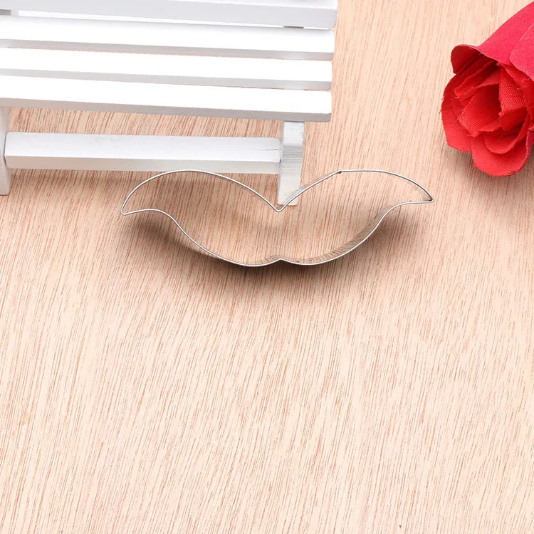 1 шт. нержавеющая сталь человек в форме усов металлический резак для печенья