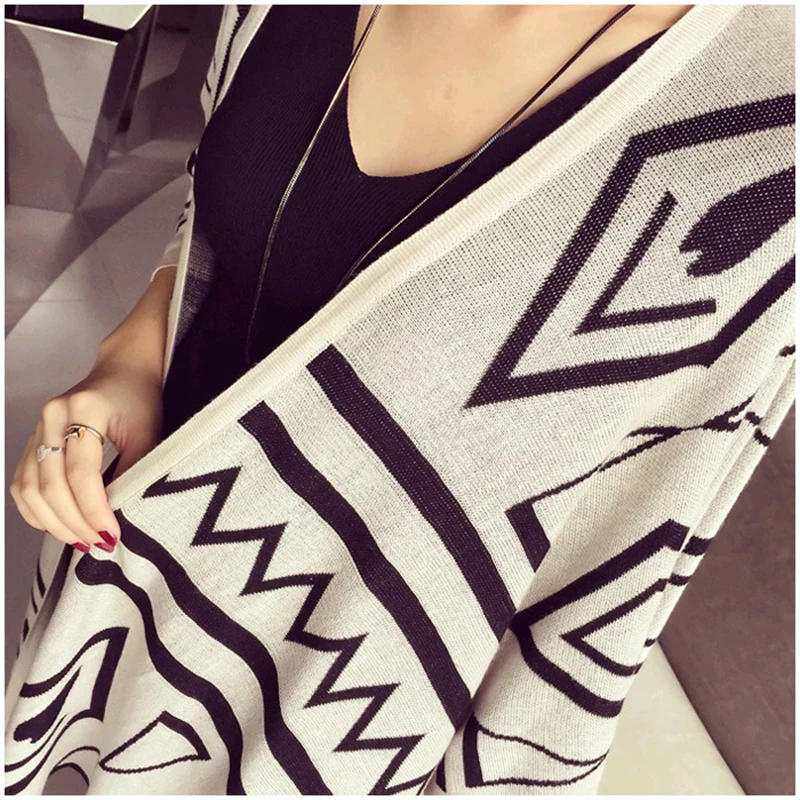 Осенний вязаный кардиган-накидка асимметричного покроя летучая мышь Дамская