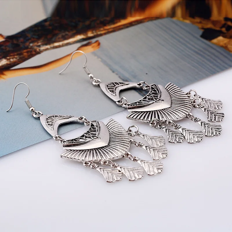 LZHLQ этнические полосатые висячие серьги с кисточками винтажные металлические