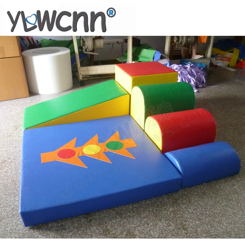 

Мягкие игрушки для крытой игровой площадки, детское оборудование для аттракционов, детская мягкая игровая площадка YLWS38