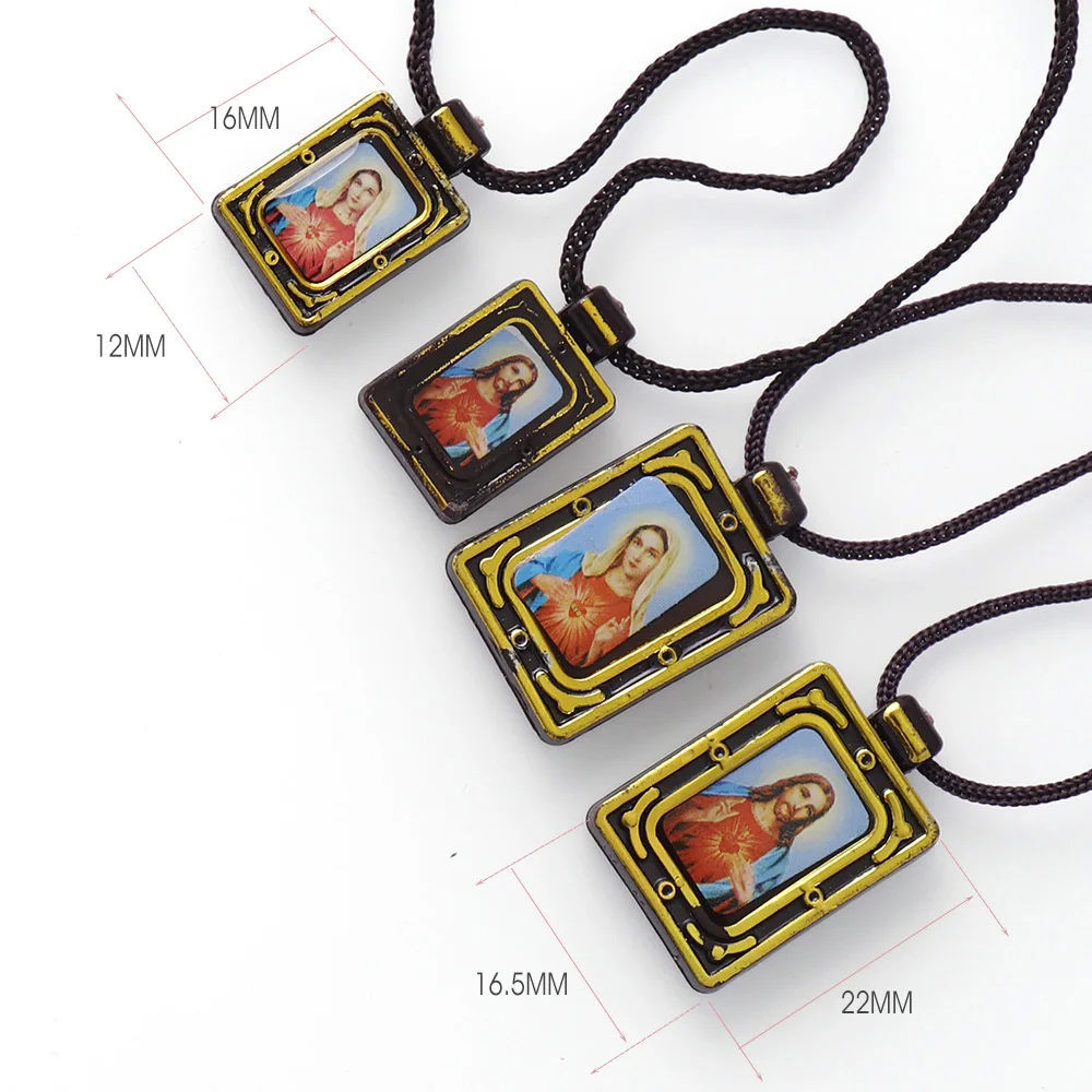 Пластиковый колючий костыль коричневого цвета с золотыми розариями креплением