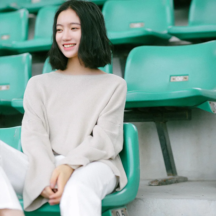 Женский свитер оверсайз однотонный розовый с рукавами-фонариками в Корейском