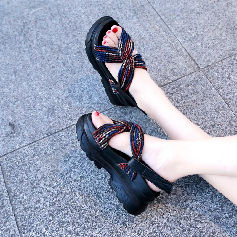 Женские сандалии на платформе Fujin повседневные застежке-липучке лето 2019 | Обувь