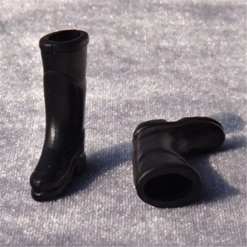 EatingBiting (R) милые миниатюрный кукольный домик 1 пара черный непромокаемые сапоги