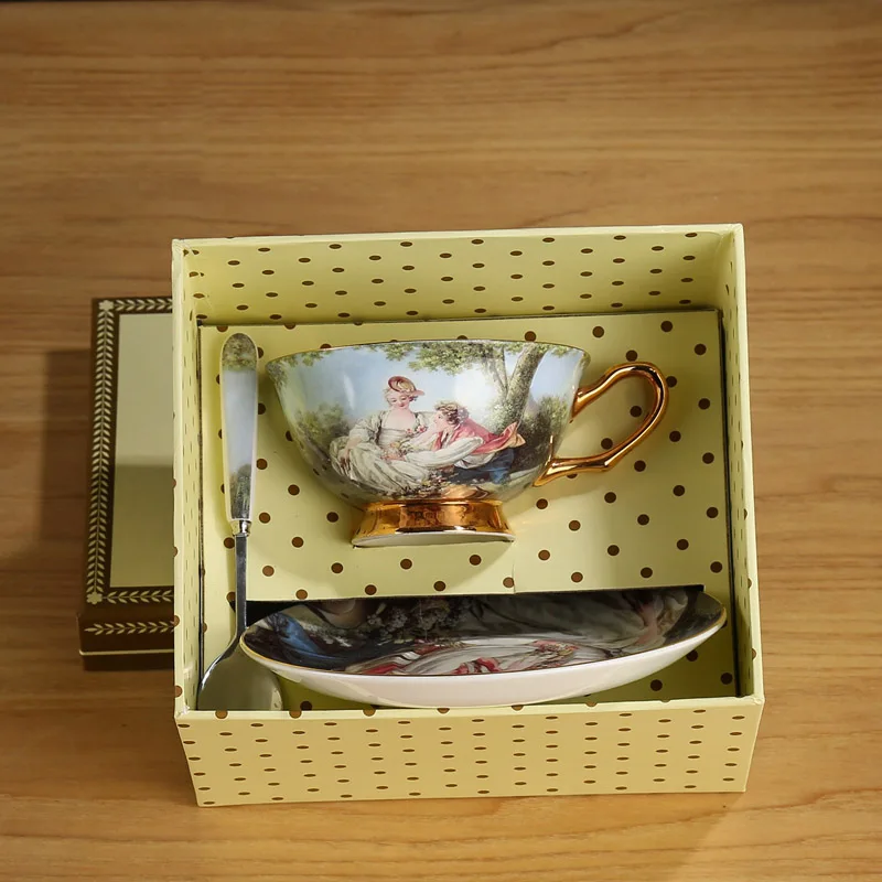 1piece set Gift box Юбка-Одуванчик наивысшего качества в британском винтажном костяного фарфора набор кофейных чашек суда Рисунок Живопись креативные кружки из фарфора комплект чайных чашек, послеполуденный чай, вечерние - Цвет: 1piece set Gift box