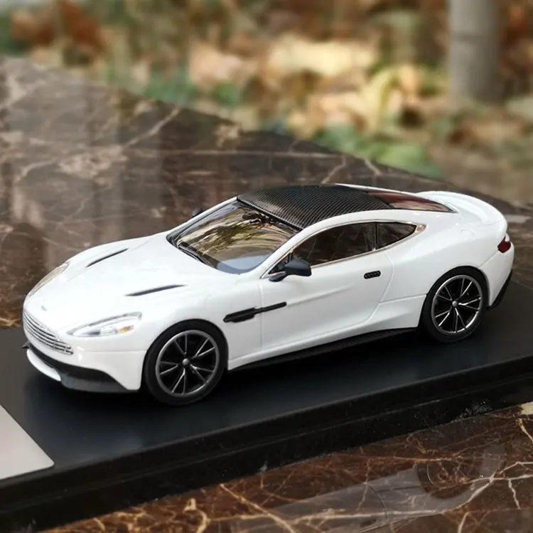 Оригинальные заводские 1:43 Vanquish Aston Martin, автомобильные игрушки из сплава для детей, литая модель автомобиля, подарок на день рождения