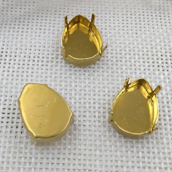 

13*18mm Drop Bezel trays with 4 Prong Pins Settings Glass Cabochons Base Findings DIY Floating Locket Jewelry Accessories Making