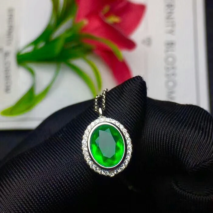 KJJEAXCMY Boutique jewelry 925 pure silver inlaid natural emerald female necklace ring set with elliptical micro droplets long