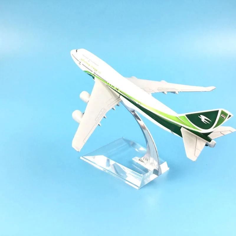 16 см IRAQI AIRWAYS металлический сплав Boeing 747 1/400 Масштаб литье под давлением самолет модель из сплава Детские игрушки коллекции подарки