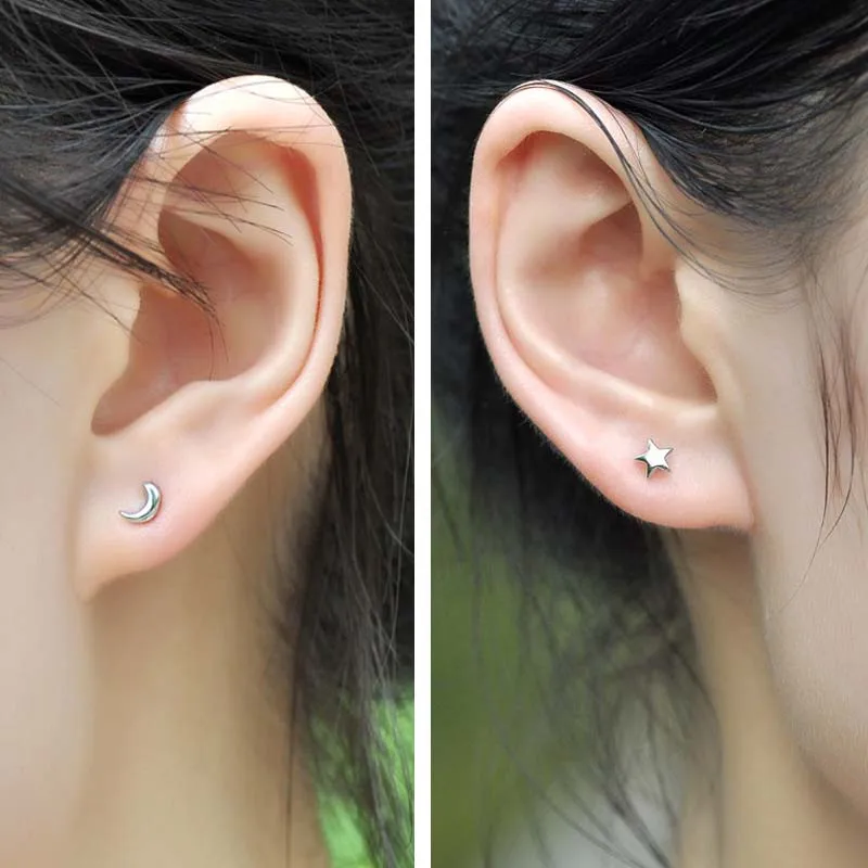 JUNXIN Small Star and Moon Stud Earrings For Women | Украшения и аксессуары