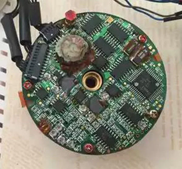 

UTMAH-B15ASB USED 100% well TESTED ORIGINAL ENCODER