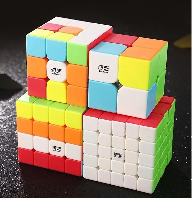 Qiyi, набор из 4 кубиков, магический нео-куб, набор включает 2x2 3x3x3 4x4x4 5x5x5, безлипкий кубик для тренировки мозга, детские игрушки - Цвет: 2345 Gift Box Set