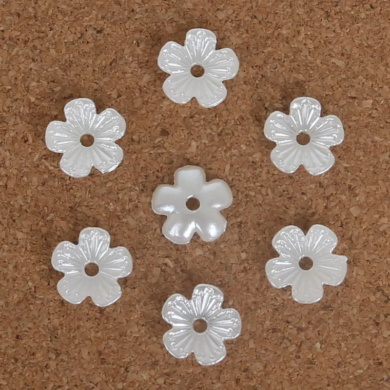 Бусины Жемчужные из АБС-пластика имитация цвета слоновой кости 50-100 шт. |