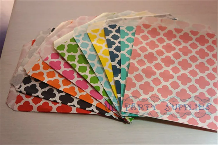 Фото 3000pcs Rainbow Clover Pattern Paper Party Bags Red Pink Black Orange Yellow Green Teal Light Blue Navy Birthday Дом и сад 3000pcs Rainbow Clover Pattern Paper Party Bags Red Pink Black Orange Yellow Green Teal Light Blue Navy Birthday Дом и сад