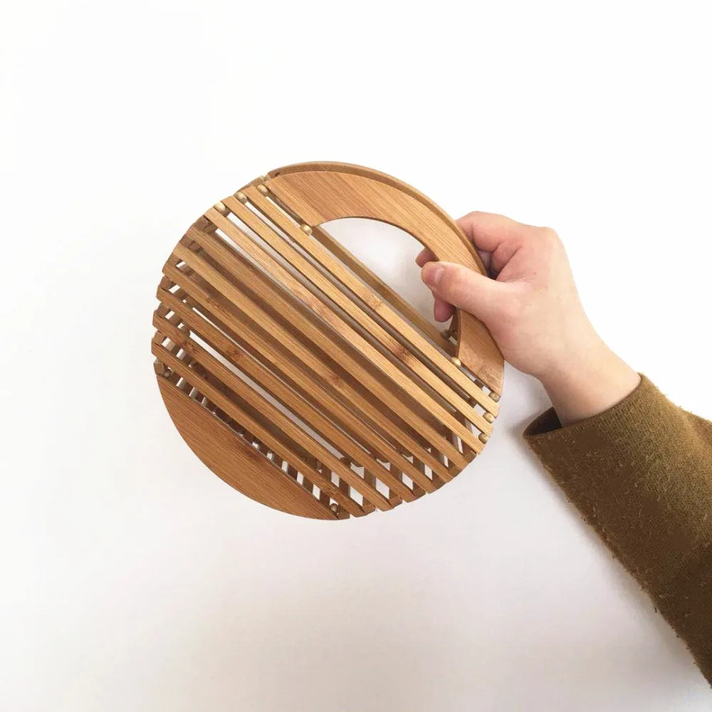 Дамские сумочки из бамбука для женщин 2019 открытые летние пляжные сумки ручной