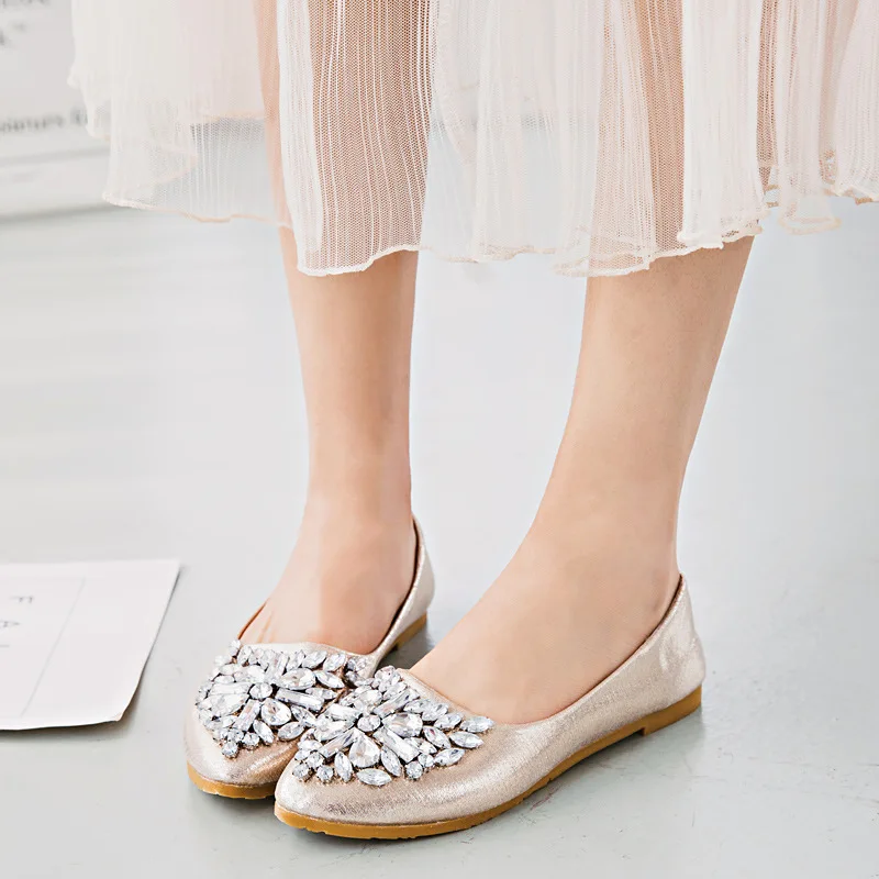 Женская обувь новинка 2019 осенняя модная на плоской подошве для студентов Стразы