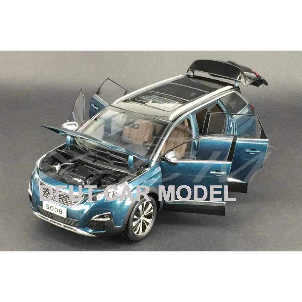 Игрушечная машинка из сплава 1:18 авторизованные оригинальные детские игрушки
