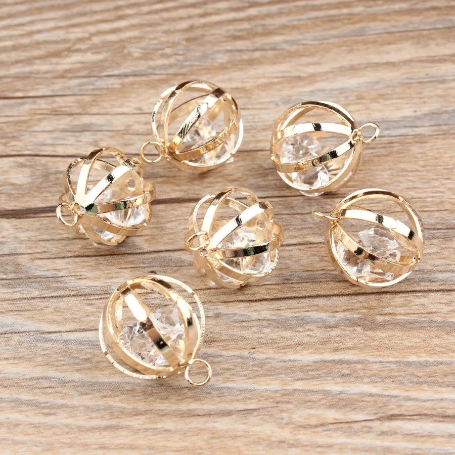 

Wholesale DIY Jewelry Charms Gold Tone Alloy Hollow Out Watermelon Round Crystal Rhinestone Pendant Charms Ornament Accessories