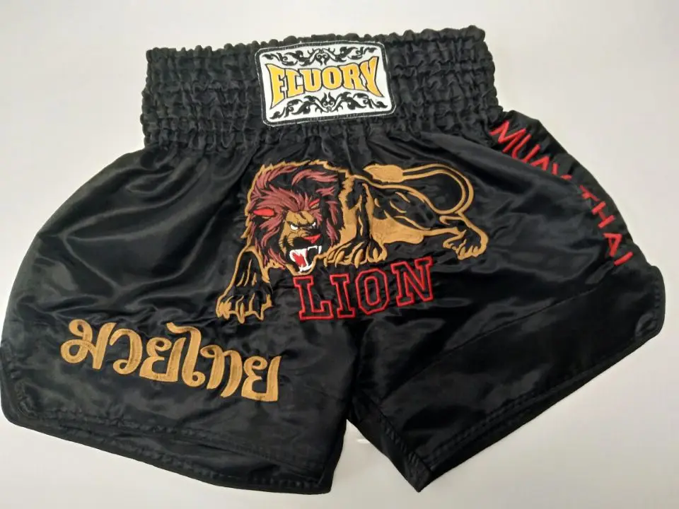 Шорты muay thai с вышивкой льва