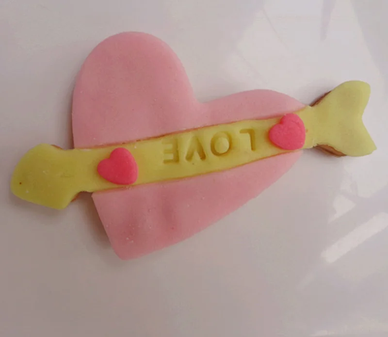 1 шт. Кондитерская пекарня свадебное украшение сердце молды металлический резак