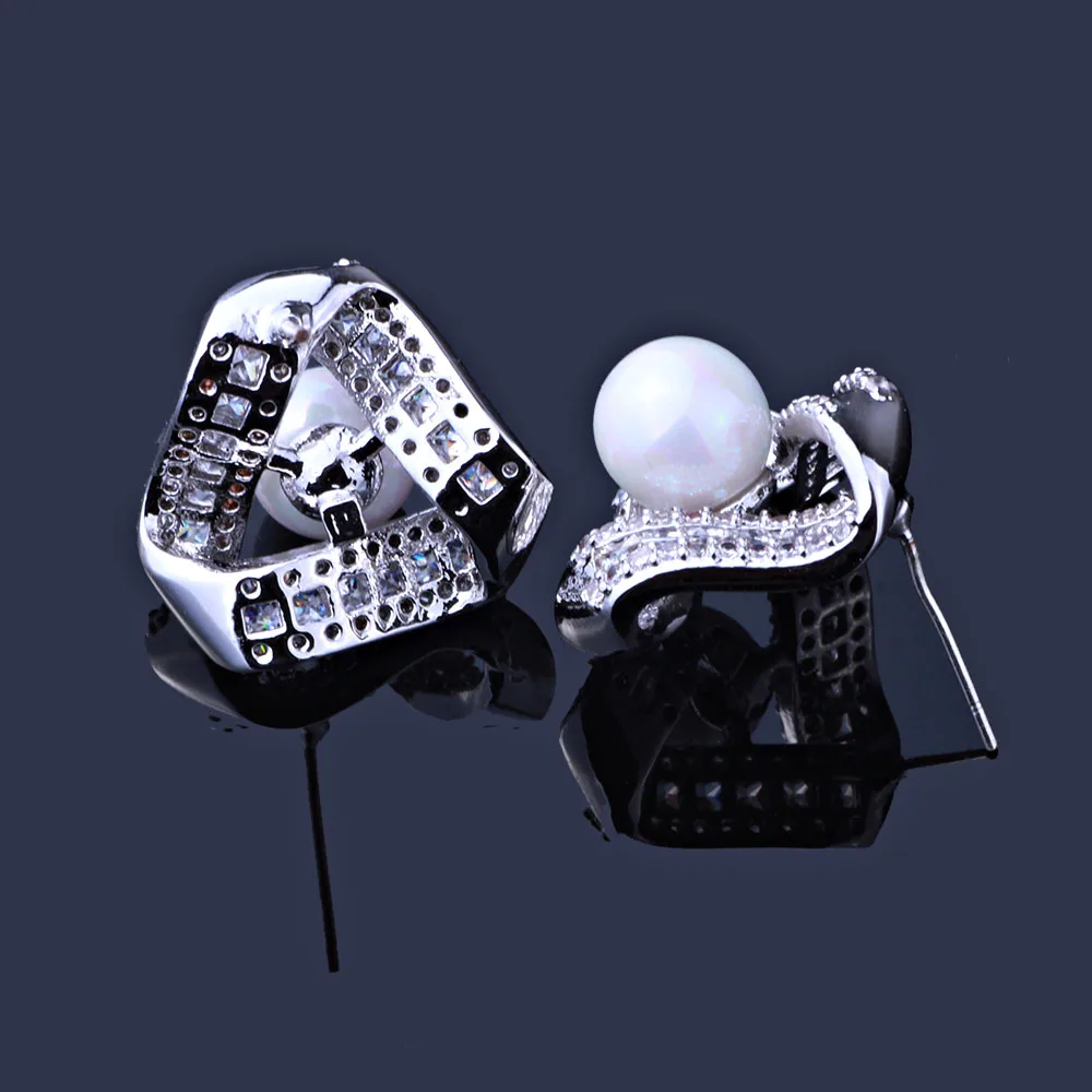 

FARLENA Jewelry Silver Plated Triangle Shaped Stud Earrings Female Wedding Party Fashion Zircon Crystal Earrings for Women