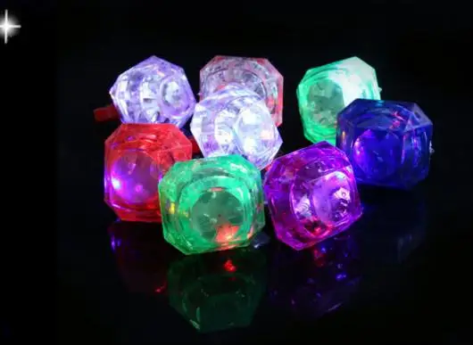 Светящееся светодиодное кольцо светится в темноте мигание Алмазная форма кольца