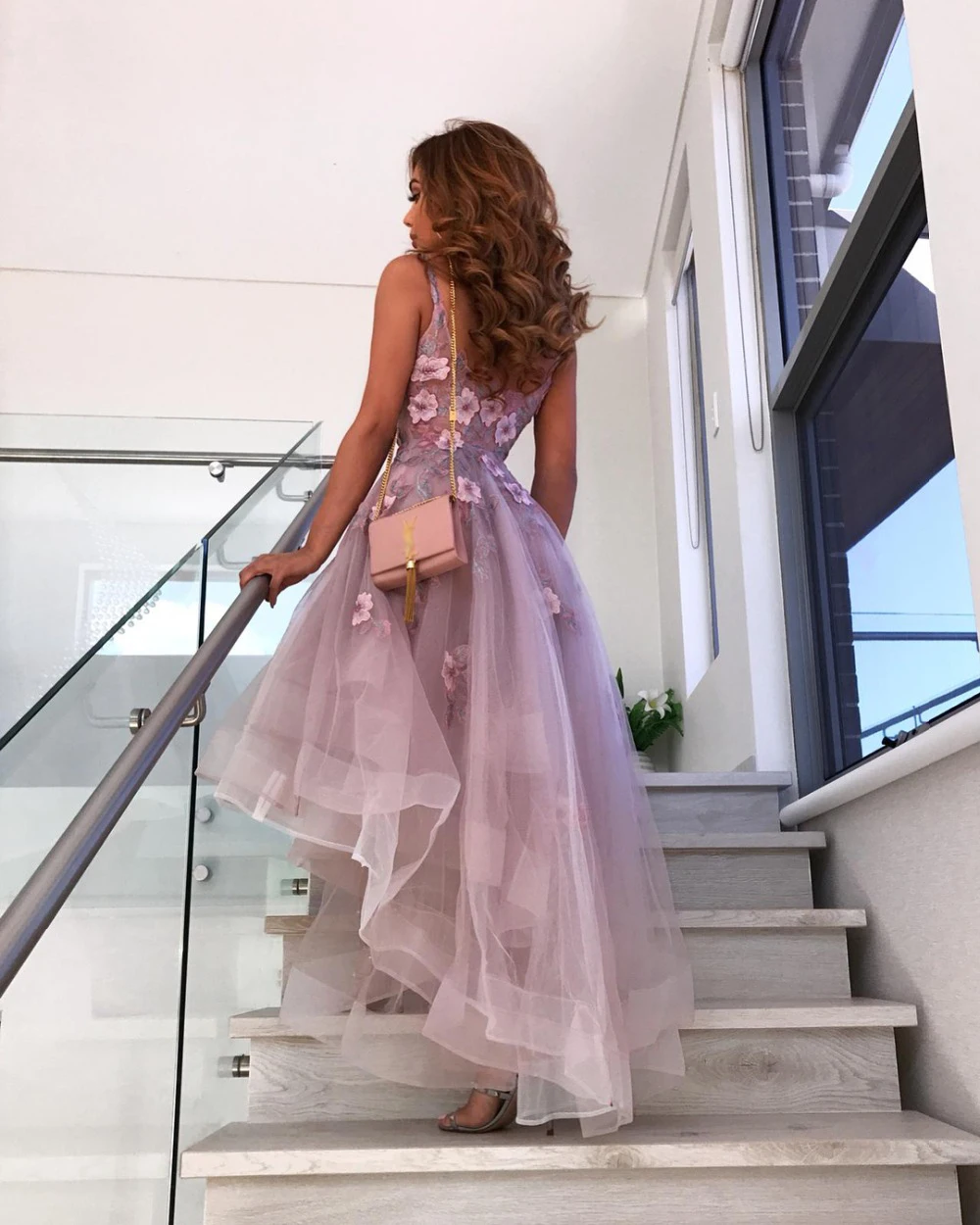 Лавандовые Длинные вечерние платья robe de soiree ручной работы с цветком и v-образным вырезом Вечерние платья Abendkleider Hi-Low Вечерние платья для выпускного вечера